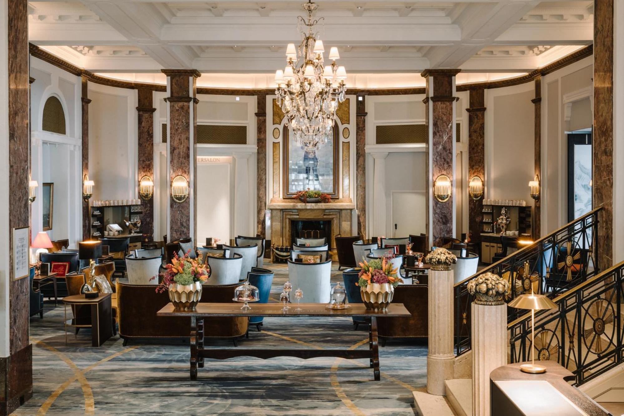 Hotel Atlantic Hamburg, Autograph Collection Exterior foto The lobby of the hotel